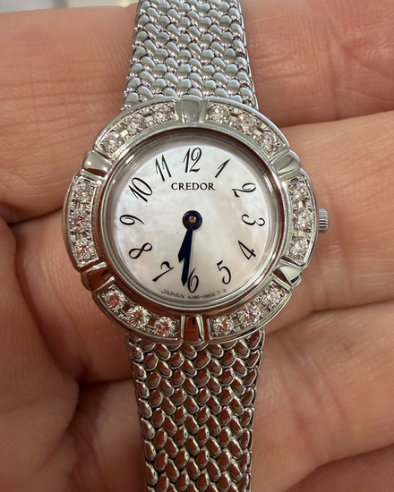 Seiko Credor 24MM Quartz Mother Of Pearl Dial Steel Bracelet (GSAW993)