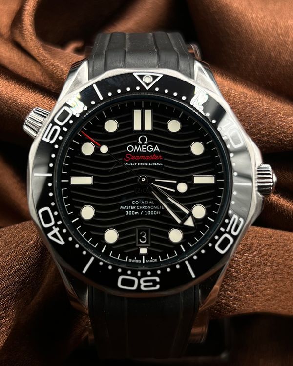 Omega Seamaster 300 (210.32.42.20.01.001)