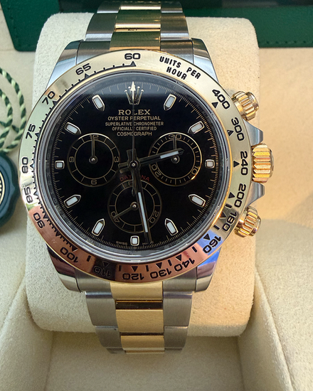 2021 Rolex Cosmograph Daytona 40MM Black Dial Two-Tone Oyster Bracelet (116503)