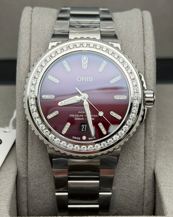 2026 Oris Aquis Date Diamonds 41.5MM Red Dial Steel Bracelet (01 733 7766 4998-07 8 22 05PEB)