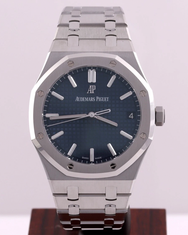 Audemars Piguet Royal Oak (15500ST.OO.1220ST.01)
