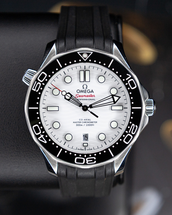 No Reserve - Omega Seamaster Diver 300M (210.32.42.20.04.001)