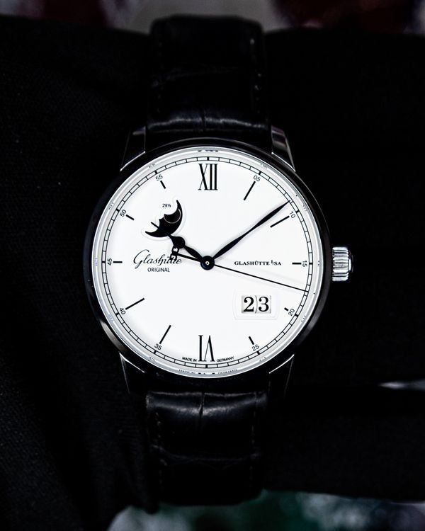 No Reserve - Glashütte Original Senator Excellence (1-36-04-01-02-30)