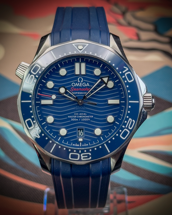 2020 Omega Seamaster Diver 300M 42MM Blue Dial Rubber Strap (210.32.42.20.03.001)