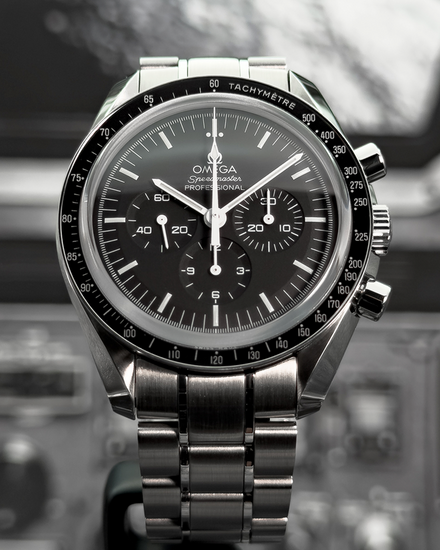2020 Omega Speedmaster Professional Moonwatch 42MM Black Dial Steel Bracelet (311.30.42.30.01.006)