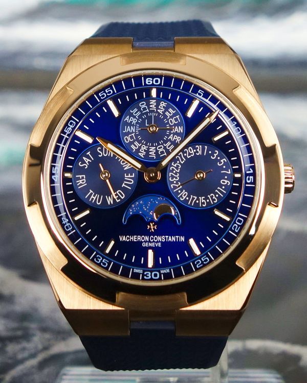 2021 Vacheron Constantin Overseas Perpetual Calendar Ultra-Thin 41.5MM Blue Dial Leather Strap (4300V/000R-B509)