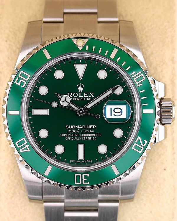 Rolex Submariner (116610LV)