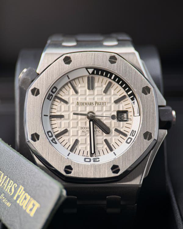 Audemars Piguet Royal Oak Offshore (15710ST.OO.A002CA.02)