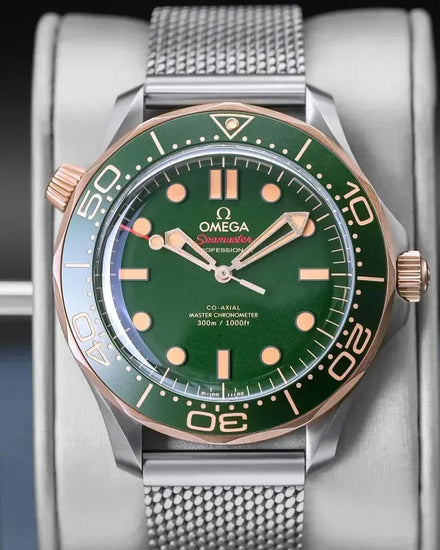 2025 Omega Seamaster Diver 300M 42MM Green Dial Titanium Bracelet (210.90.42.20.10.001)