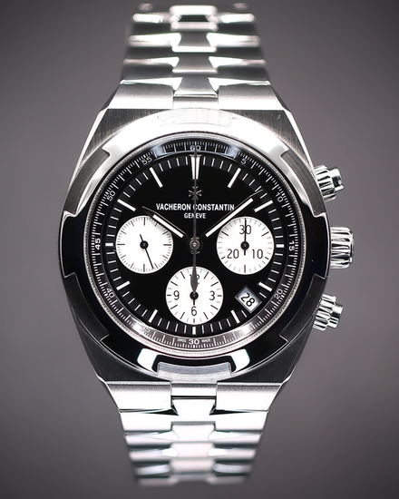 2024 Vacheron Constantin Overseas Chronograph "Reverse Panda" 42.5MM Black Dial Steel Bracelet (5520V/210A-B481)