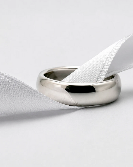 Tiffany Accessories Lucida Forever 4.5MM Platinum Band Ring Size 9 (Ring)