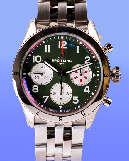 No Reserve - 2025 Breitling Classic Avi Chronograph "Curtiss Warhawk" 42MM Green Dial Steel Bracelet (A233802A1L1A1)