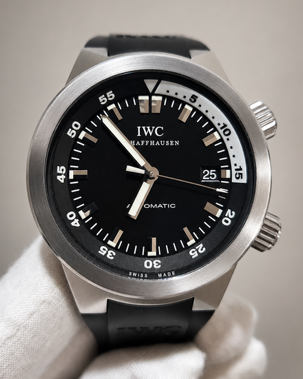 IWC Schaffhausen Aquatimer 42MM Black Dial Rubber Strap (IW354807)