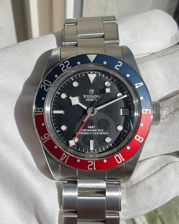Tudor Black Bay (79830RB)