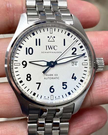 2025 IWC Schaffhausen Pilot Mark XX 40MM Silver Dial Steel Bracelet (IW328208)