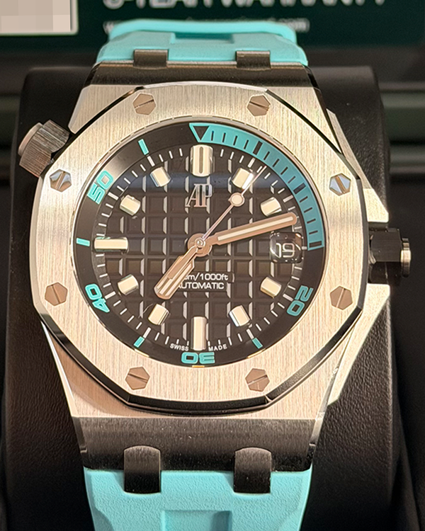No Reserve - 2026 Audemars Piguet Royal Oak Offshore Diver 42MM Black Dial Rubber Strap (15720ST.OO.A355CA.01)