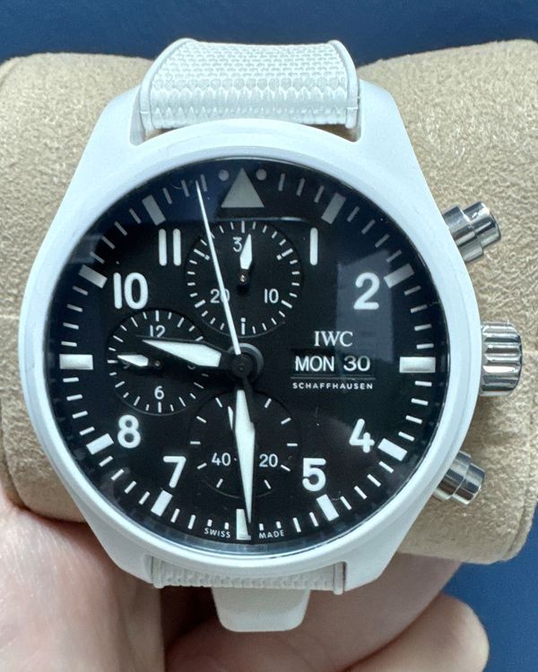 IWC Schaffhausen Pilot (IW389105)