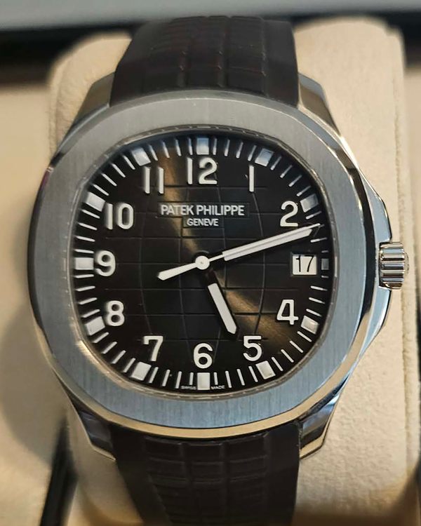 Patek Philippe Aquanaut (5167A-001)