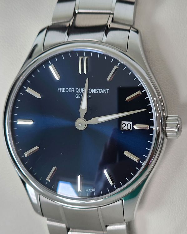 No Reserve - 2020 Frederique Constant Classics 40MM Quartz Blue Dial Steel Bracelet (FC220NS5B6B)