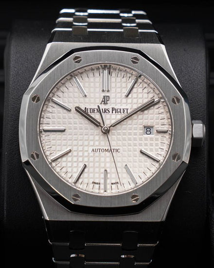2015 Audemars Piguet Royal Oak 41MM Silver Dial Steel Bracelet (15400ST.OO.1220ST.02)