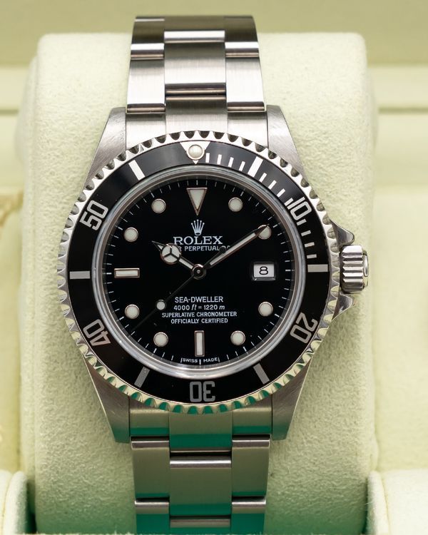 2008 Rolex Sea-Dweller 4000 40MM Black Dial Oyster Bracelet (16600)