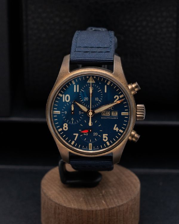 (WORKING) IWC Schaffhausen Pilot (IW388109)