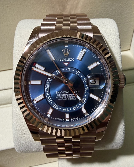 2026 Rolex Sky-Dweller 42MM Blue/Green Dial Rose Gold Jubilee Bracelet (336935)