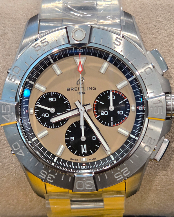 No Reserve - 2026 Breitling Avenger B01 44MM Champagne Dial Steel Bracelet (AB0147)