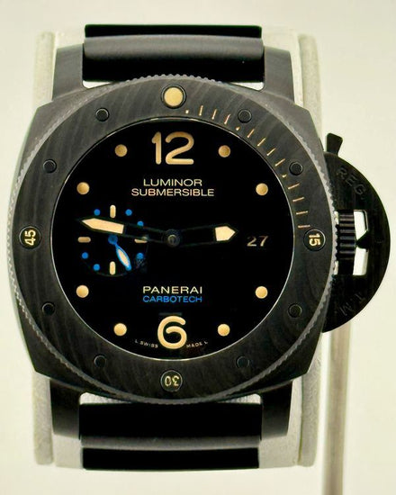 No Reserve -2017  Panerai Submersible 1950 3 Days 47MM Black Dial Rubber Strap (PAM00616)