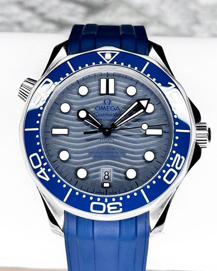 No Reserve - 2024 Omega Seamaster Diver 300M 42MM Grey Dial Rubber Strap (210.32.42.20.06.001)
