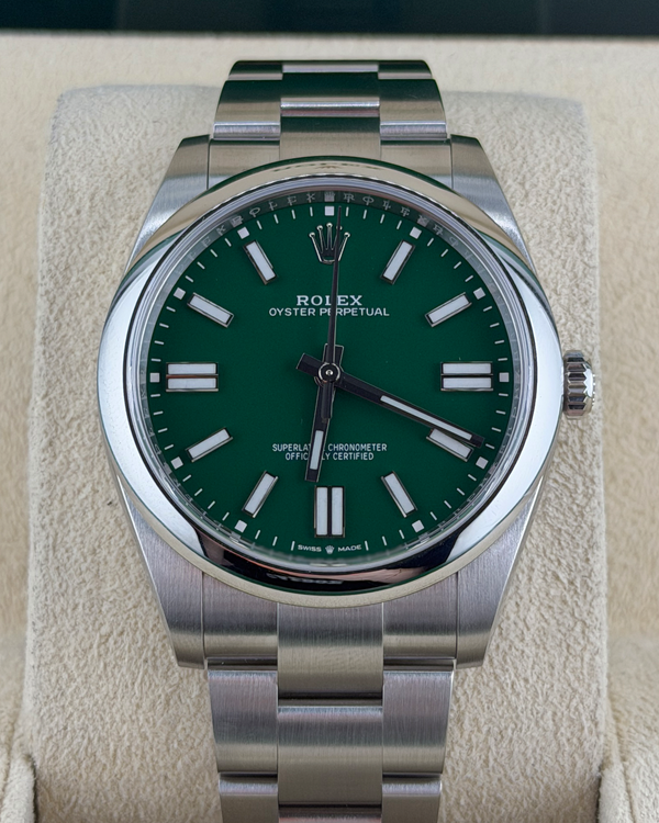 Rolex Oyster Perpetual (124300)