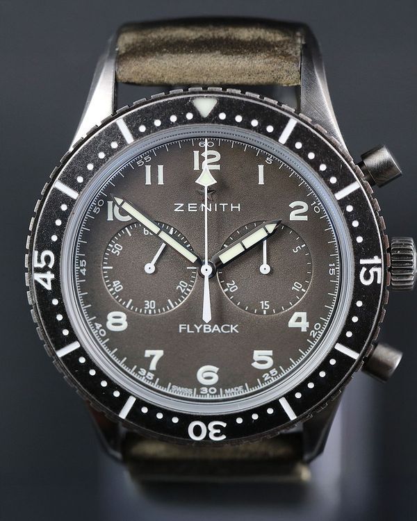 Zenith Pilot Cronometro Tipo CP-2 Flyback 43MM Grey Dial Leather Strap (11.2240.405)