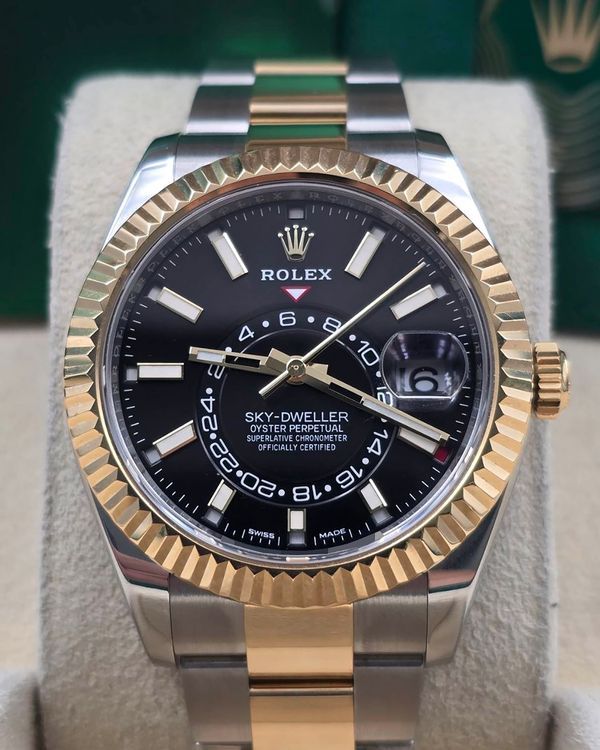 Rolex Sky-Dweller (326933)