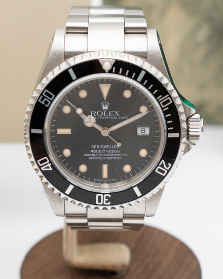 1991 Rolex Sea-Dweller 4000 40MM Black Dial Oyster Bracelet (16600)