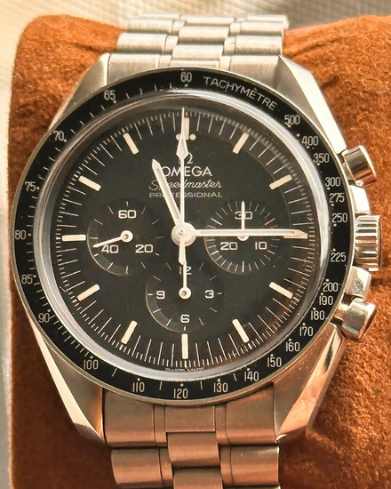 2026 Omega Speedmaster Professional Moonwatch 42MM Black Dial Steel Bracelet (310.30.42.50.01.001)