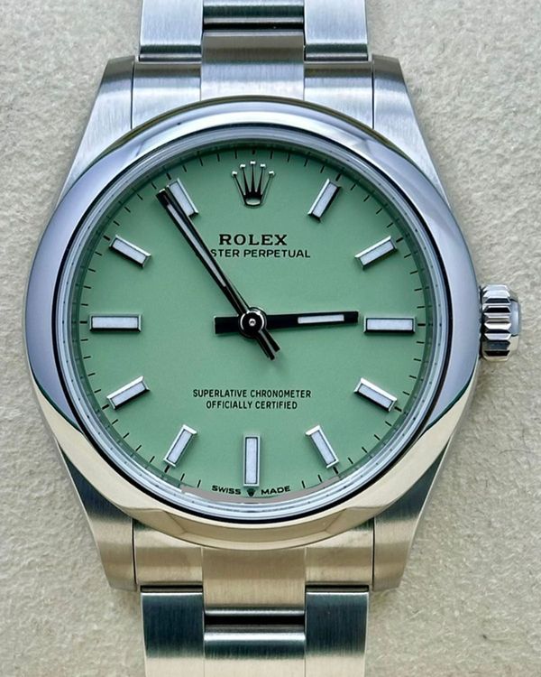 Rolex Oyster Perpetual (379)