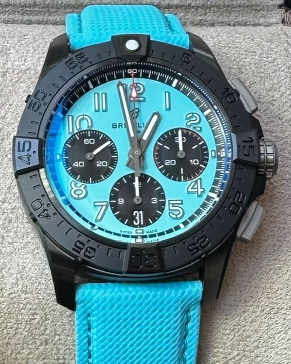 Breitling Avenger (SB0146)