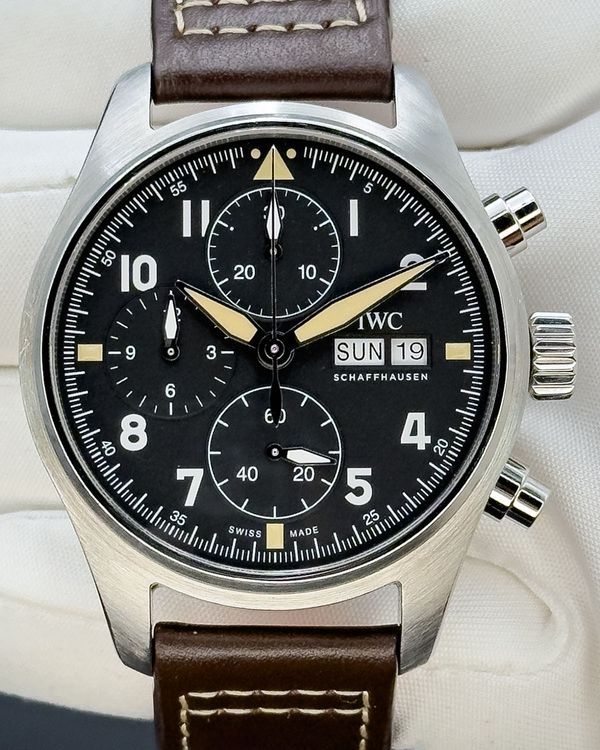 No Reserve - 2020 IWC Schaffhausen Pilot Spitfire Chronograph 41MM Black Dial Leather Strap (IW387903)