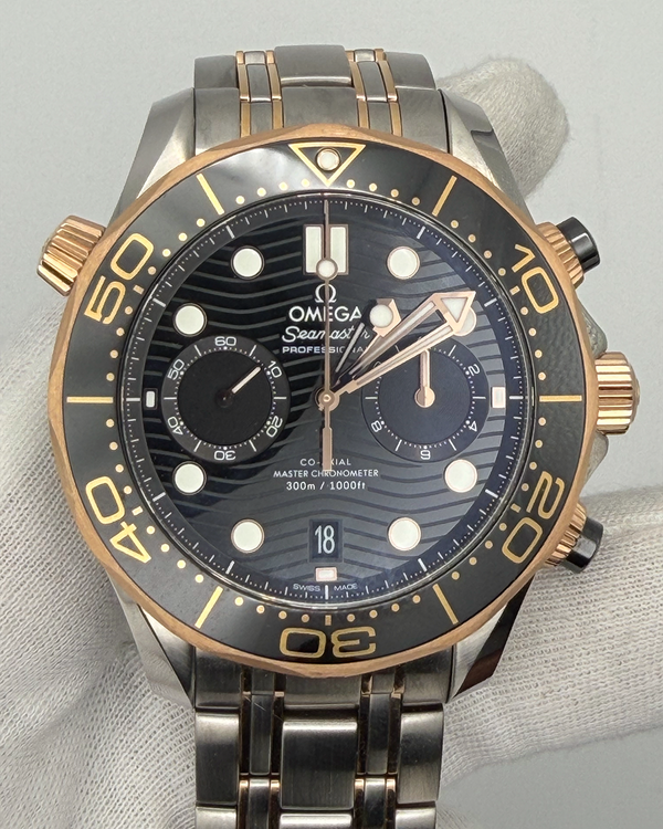 2022 Omega Seamaster Diver 300M 44MM Black Dial Two-Tone Bracelet  (210.20.44.51.01.001)