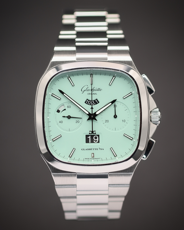Glashütte Original Seventies Panorama (1-37-02-15-02-70)