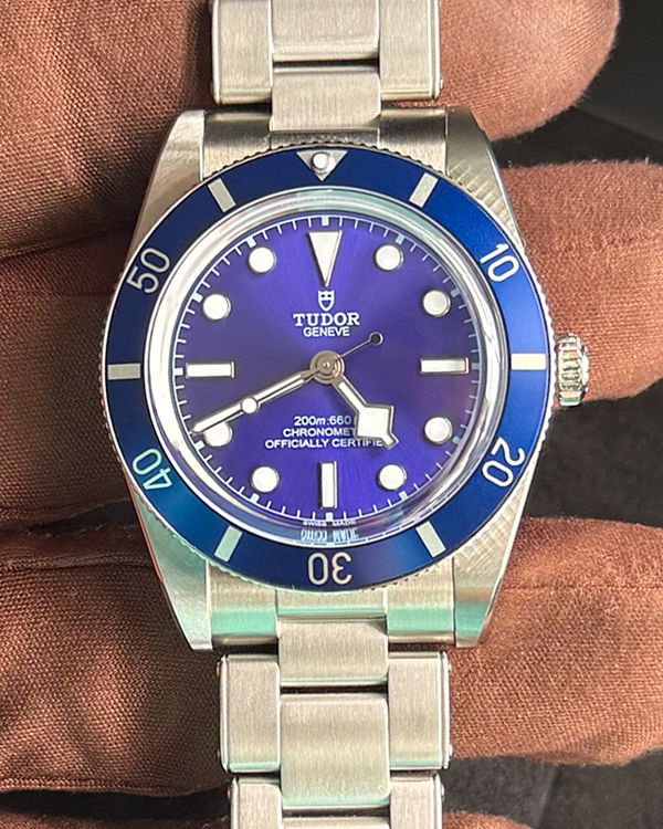 Tudor Black Bay (79000B)