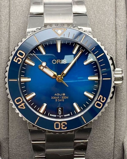 2026 Oris Aquis Date Calibre 400 41.5MM Blue Dial Steel Bracelet (01 400 7769 4125)