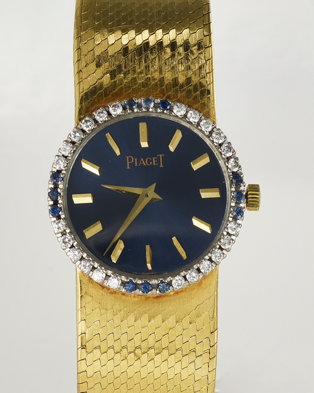 Piaget Vintage 24MM Blue Dial Yellow Gold Bracelet (926 B2)