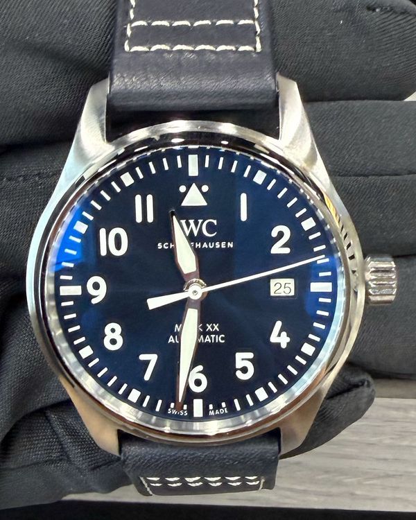 IWC Schaffhausen Pilot (IW328221)