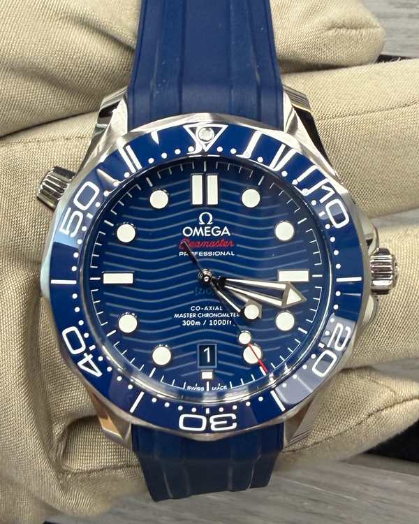 2026 Omega Seamaster Diver 300M 42MM Blue Dial Rubber Strap (210.32.42.20.03.001)