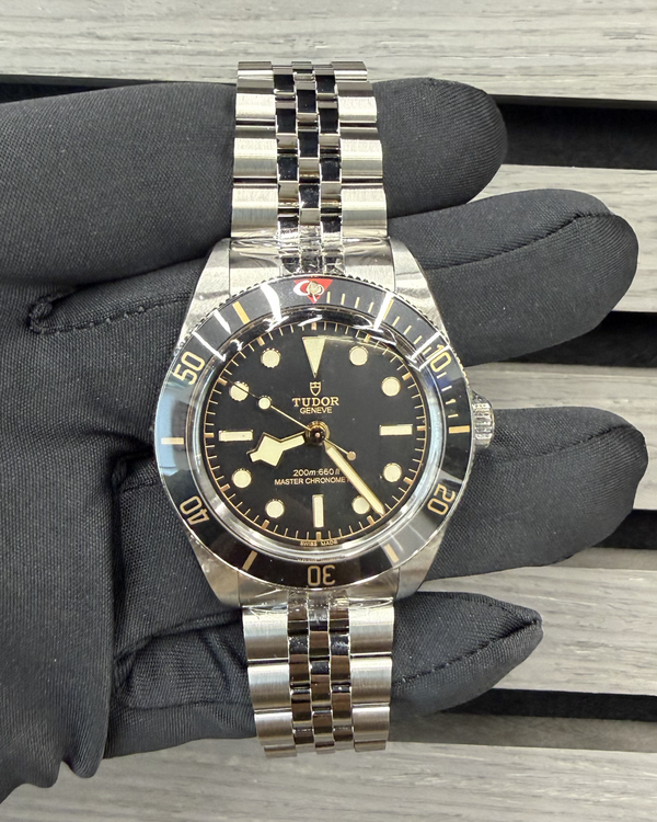 Tudor Black Bay (7939A1A0NU)
