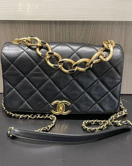 2022 Chanel Bag Medium Color Match Flap Bag Quilted Black Leather 6.5IN x 9.25IN x 3.75IN Gold-Tone Hardware Chain/Leather Strap 20IN (Color Match)