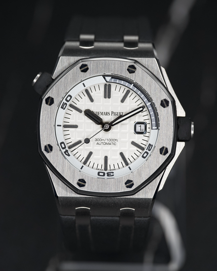 Audemars Piguet Royal Oak Offshore Diver 42MM White Dial Rubber Strap (15710ST.OO.A002CA.02)