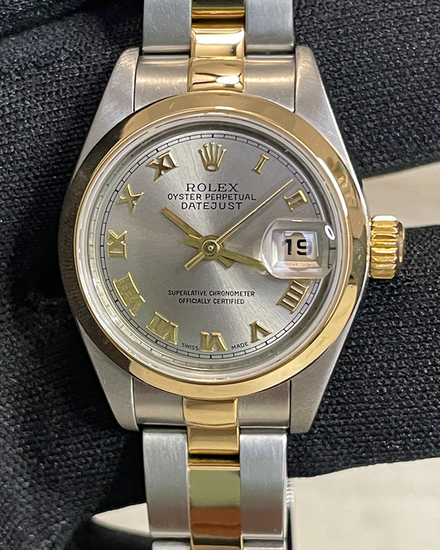 2002 (Y Serial) Rolex Lady-Datejust 26MM Silver Dial Two-Tone Oyster Bracelet (179163)