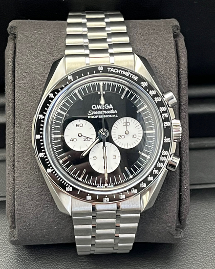 2025 Omega Speedmaster Professional Moonwatch 42MM Black Dial Steel Bracelet (310.30.42.50.01.004)